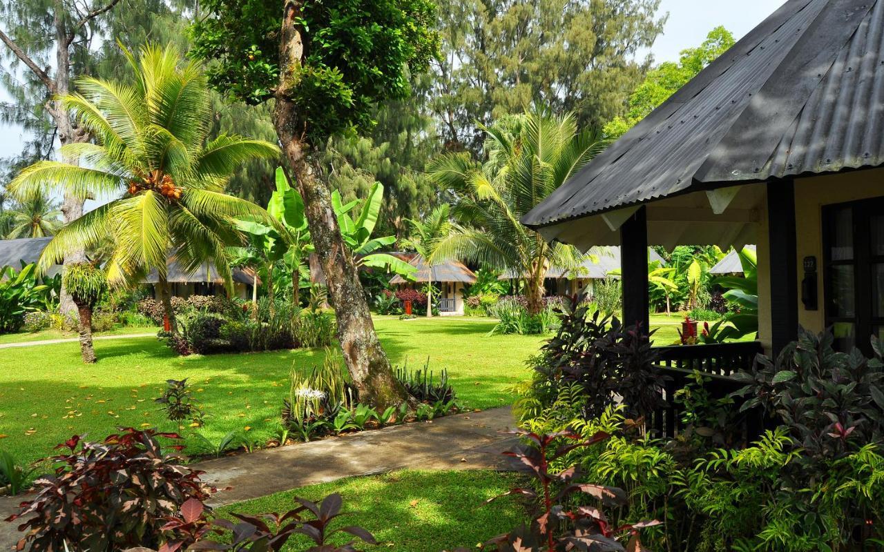 Warwick Le Lagon Resort & Spa, Vanuatu Порт-Віла Екстер'єр фото